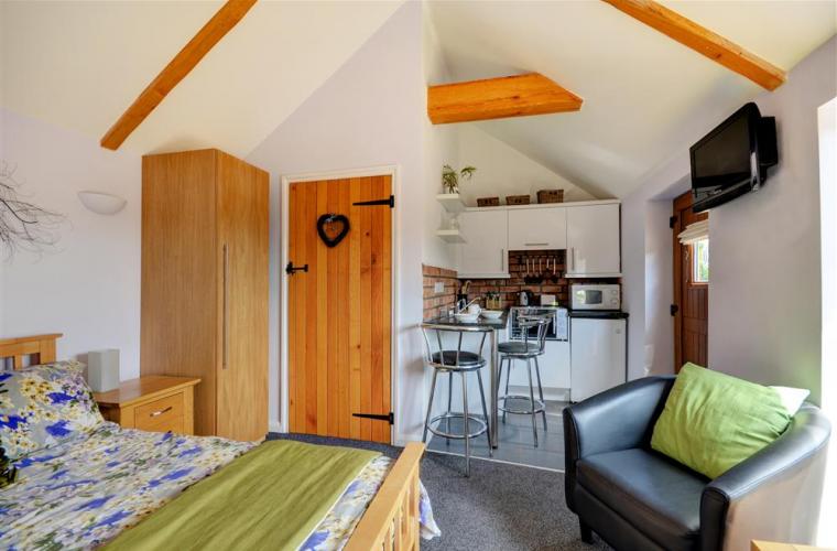 We Accept Pets :: Pet Friendly Hotels, B & Bs, Self Catering Holiday